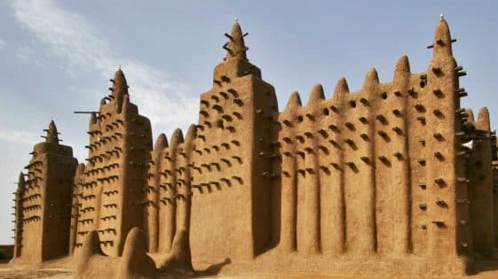 700 Yıllık Kerpiç Cami: Cenne Ulu Camii