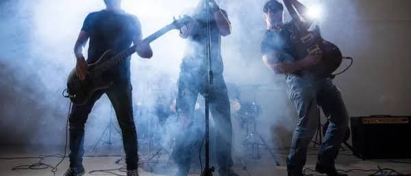 Az bilinmesine rağmen hiç eskimeyen 10 şarkı