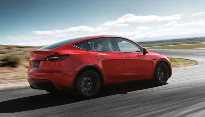 2022 Yılının En Hızlı Elektrikli Arabaları