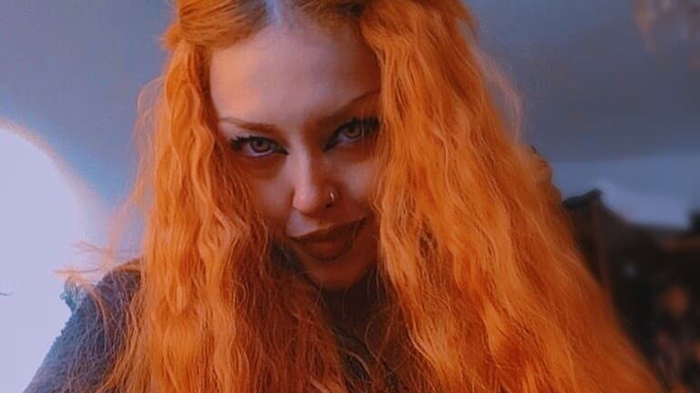 BEWITCHED AS DARK - Karanlık Müziğin Kadını