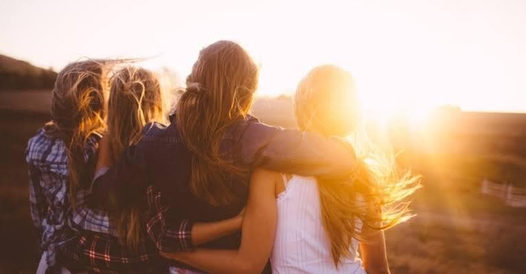 Dünya Arkadaşlık Günü ve İzleyebileceğiniz "Arkadaş" Konulu Filmler