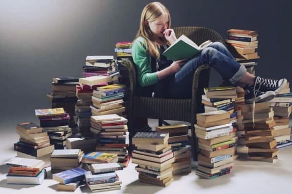 "Kişisel Gelişim Materyalleri" gerçekten geliştiriyor mu?