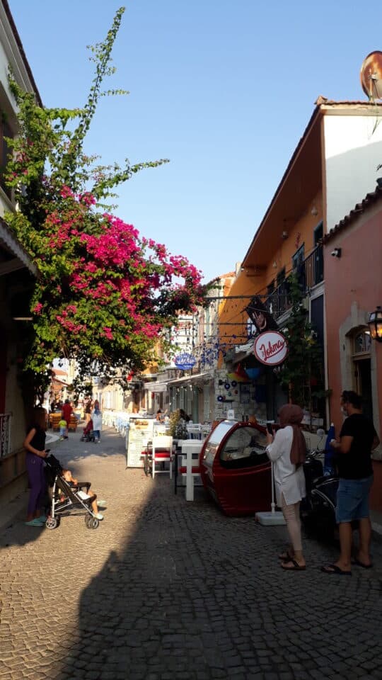 Tarihi Alaçatı Sokakları