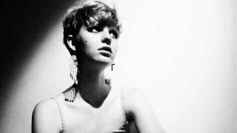 Andy Warhol'un Trajik ve Taçsız Kraliçesi Edie Sedgwick'i Yakından Tanıyalım!