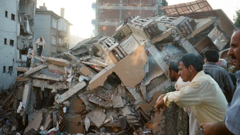 Depremlerin İleri Tarihlerdeki Yeri! Ne Tür Önlemler Almalıyız?