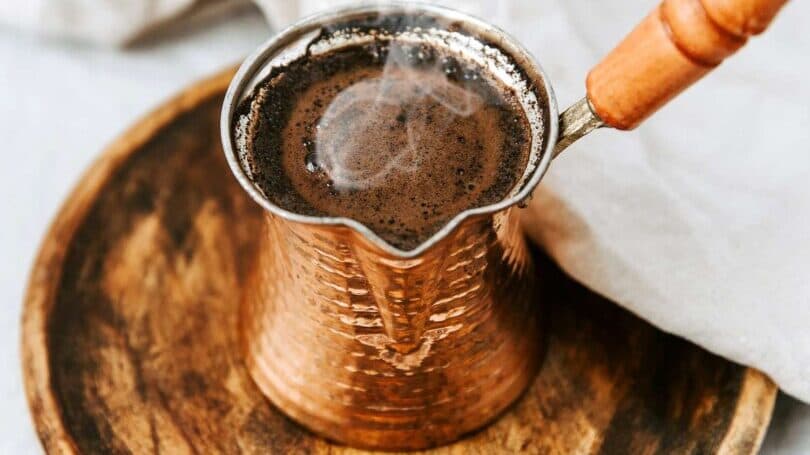 Türk Kültürünün Demir Başı, Kırk Yıl Hatırı Olan Eşsiz Lezzet: Türk Kahvesi