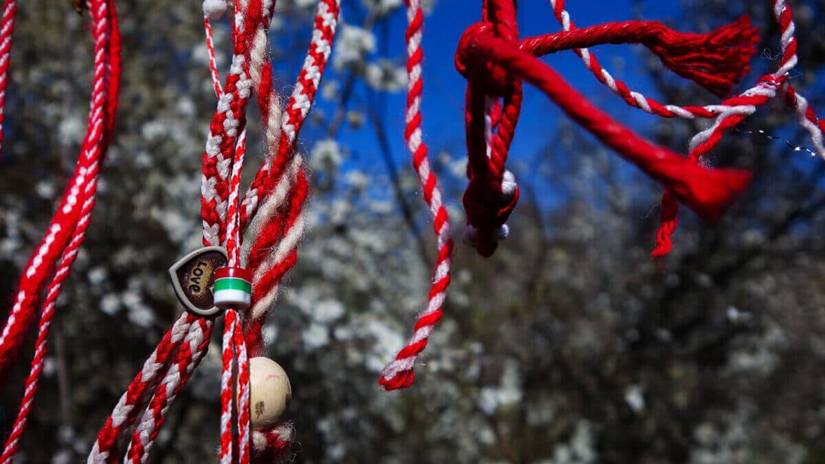 Bir Bulgar Geleneği | Marteniçka Hakkında Bilmeniz Gerekenler